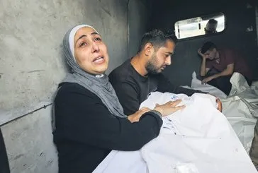 Gazze ağlıyor