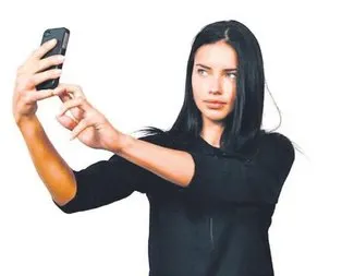 Selfie kimlik
