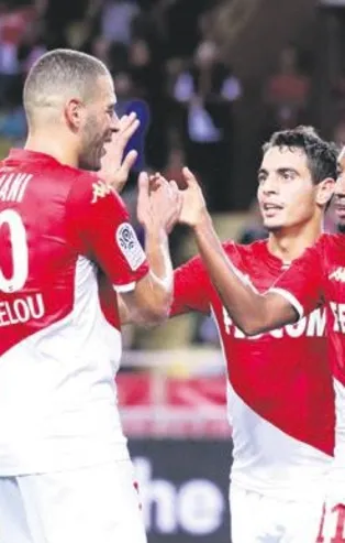 Slimani tarih yazdı