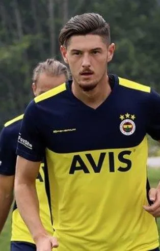 Fenerbahçe, Okan Turp ile sözleşme imzaladı