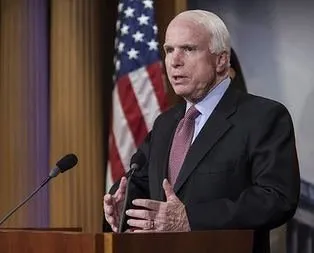McCain: Davutoğlu’nu dinlemeliydik