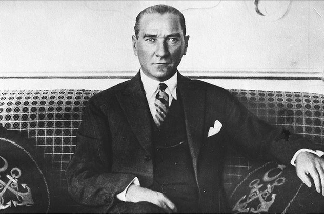 Türkiye Cumhuriyeti'nin kurucusu Mustafa Kemal Atatürk'ün vefatının 82. yıldönümü