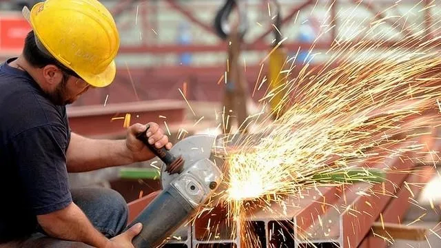 Bakanlıktan taşeron uyarısı