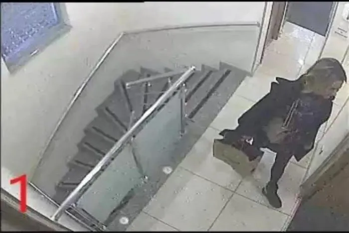 semih-kayaya-verilen-cantada-gps-cihazi-bulunmustu-fatih-terim-fonu-vurgununda-kritik-delil-savciliga-sunuldu-1701373635298.jpeg Semih Kaya'ya verilen çantada GPS cihazı bulunmuştu! 'Fatih Terim Fonu' vurgununda kritik delil savcılığa sunuldu-7