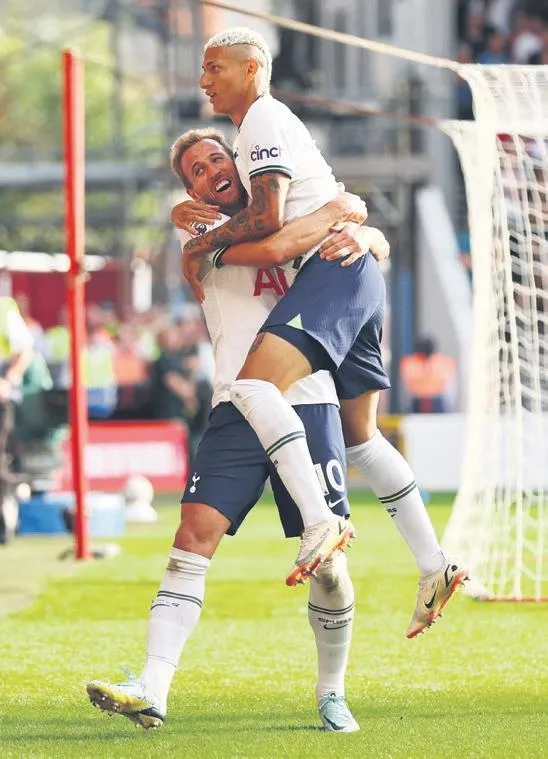 besiktasin-yildiz-transferi-dele-alli-ilk-sinavina-cikiyor-spor-haberleri-1661731583164.jpeg Beşiktaş'ın yıldız transferi Dele Alli ilk sınavına çıkıyor | Spor haberleri-7