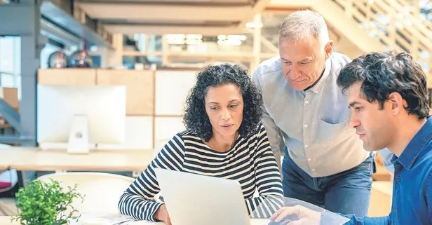 Emekliye yeni zam memura fark! Merkez açıkladı TAKVİM hesapladı: Kim ne kadar alacak? Kuruşu kuruşuna 2026 maaşları