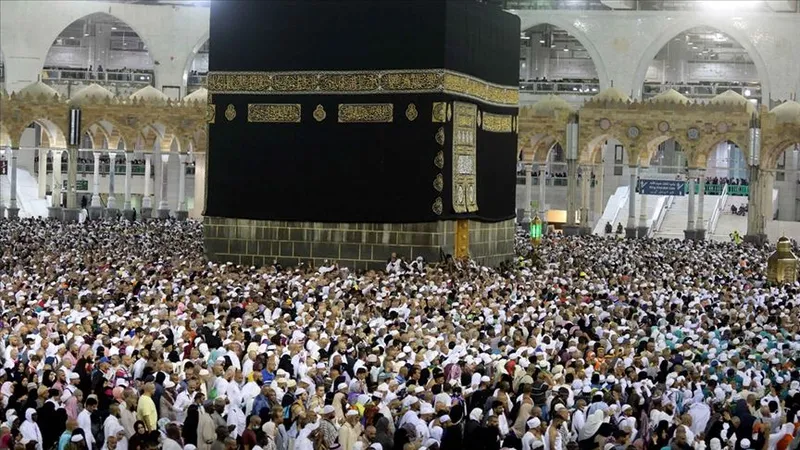 hac-2-kayitlar-basladi-mi-diyanet-2025-hac-ek-kontenjanlari-ne-zaman-aciklanacak-1731921206559.jpg (Takvim Foto Arşiv)
