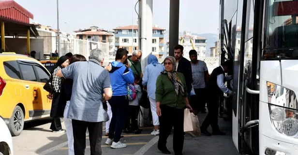 Hataylı depremzedeler seçim için memleketlerine dönüyor!