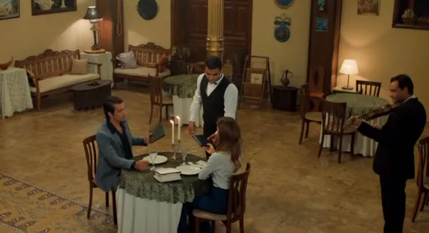sen-sefilin-tekisin-bir-zamanlar-cukurova-113-bolum-fragmani-sinirden-ates-puskuruyor-1636696809818.jpg Sen sefilin tekisin! Bir Zamanlar Çukurova 113. bölüm fragmanı: Sinirden ateş püskürüyor!-5