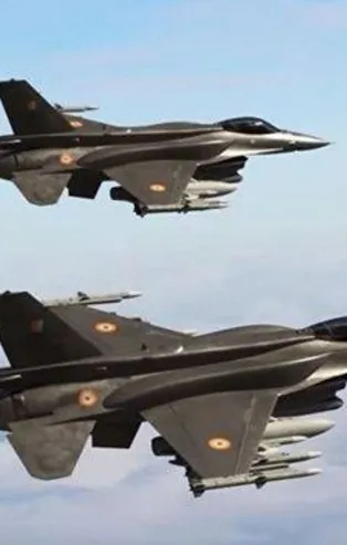 ABD savaş uçakları Bağdat'ta uçuyor