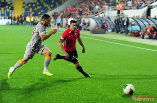 Galatasaray taraftarından Fatih Terim'e büyük tepki: Sorun Levent hocada değilmiş - 5