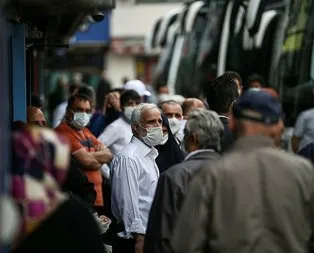 İlk günden otogar ve havalimanlarında hareketlilik