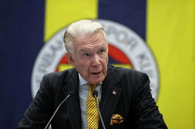 Son dakika: Fenerbahçe'de Divan Kurulu seçiminde Uğur Dündar başkan seçildi