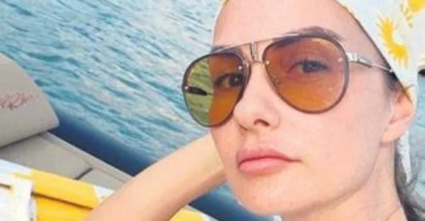 Yasemin Özilhan’dan doğal poz