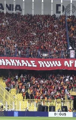 Galatasaray taraftarlarından anlamlı mesaj!