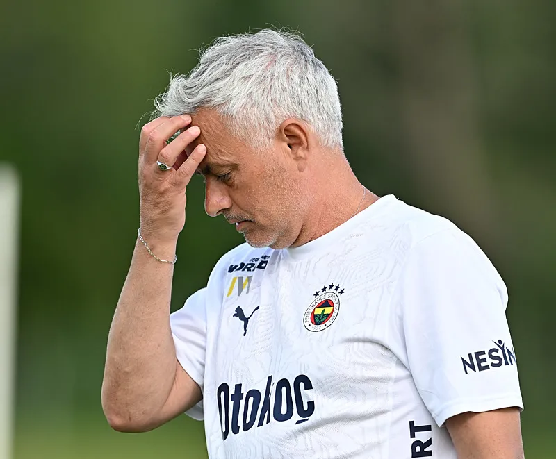 İtalyanlar duyurdu: Fenerbahçe'ye yıldız golcü! En Nesyri beklenirken... - 11