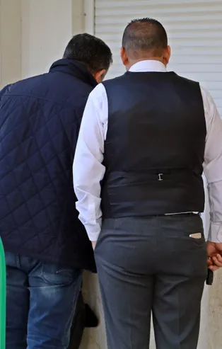 Antalya'da korkunç olay! Panjuru kaldırınca dehşete düştüler!