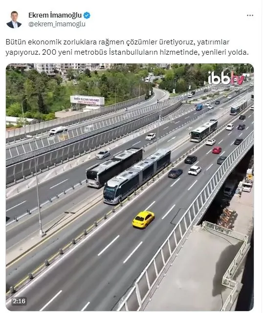 istanbullunun-toplu-tasima-cilesi-ibbnin-yeni-aldigi-metrobus-ariza-yapti-1694706626240.jpeg İşte Ekrem İmamoğlu belediyeciliği: İstanbullunun toplu taşıma çilesi katlanıyor: İBB'nin yeni aldığı metrobüs arıza yaptı vatandaş yürümek zorunda kaldı-6