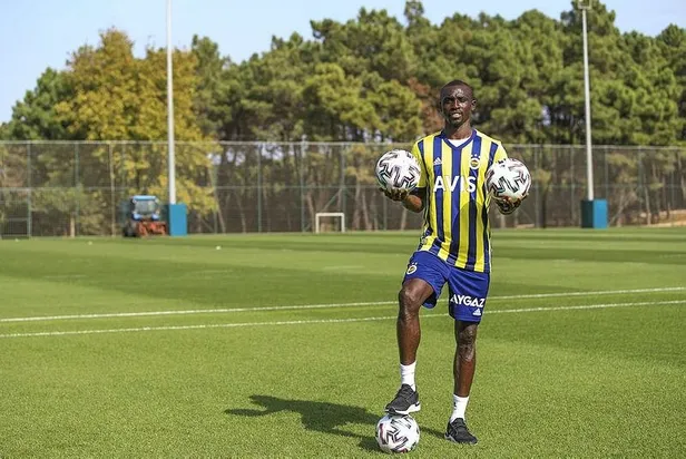 Fenerbahçe'den ayrılan Papiss Cisse Premier Lig'e dönüyor!-2