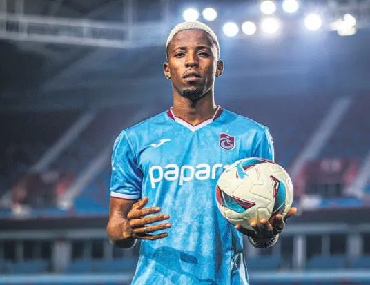 Simon Banza Trabzon’da