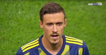 Fenerbahçeli Max Kruse ve Galatasaraylı Babel İstiklal Marşımızı okudu-2