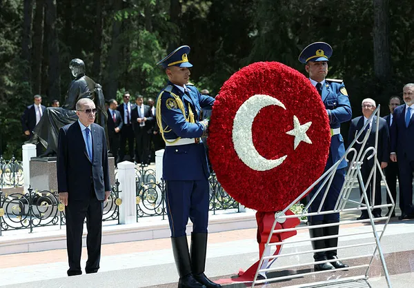 Başkan Erdoğan Azerbaycan'da! İlham Aliyev ile ortak basın açıklaması! Flaş Zengezur açıklaması-10