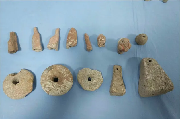 İzmir'de tarihi eser kaçakçılarına operasyon