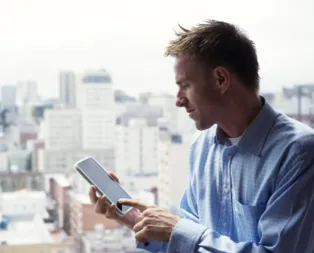 Akıllı telefon ve tabletler epilepsiyi tetikliyor