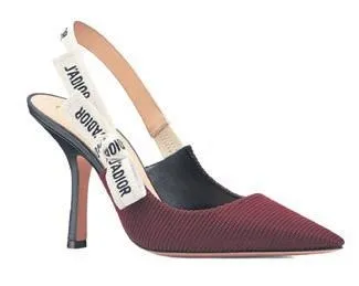 Hadise sonbahar-kış sezonu için kesenin ağzını açtı - 1