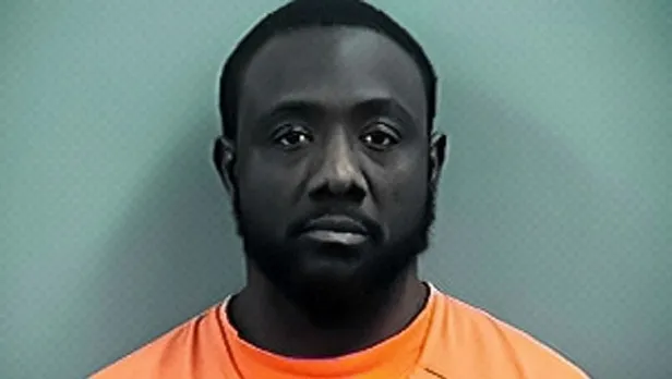 abdde-dehsete-dusuren-olay-komsusunu-oldurup-kalbini-ailesine-yedirdi-1614193389470.jpeg ABD’de dehşete düşüren olay! Komşusunu öldürüp kalbini ailesine yedirdi...-1