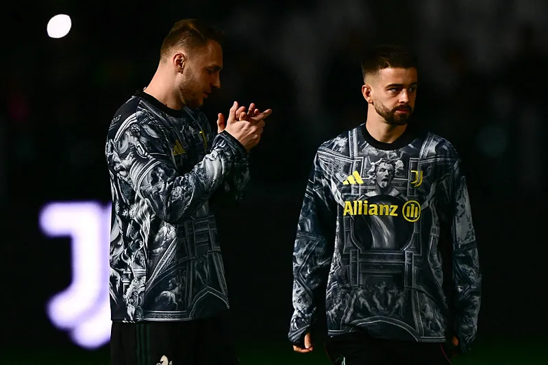 Juventus'un yıldızı Galatasaray'a! Transfer için bonservis belli oldu - 26