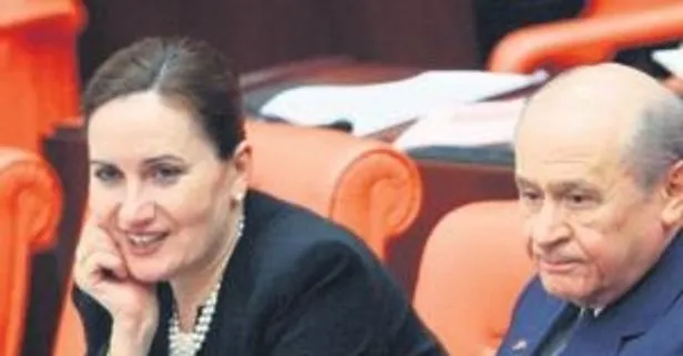 Ayrışma Akşener