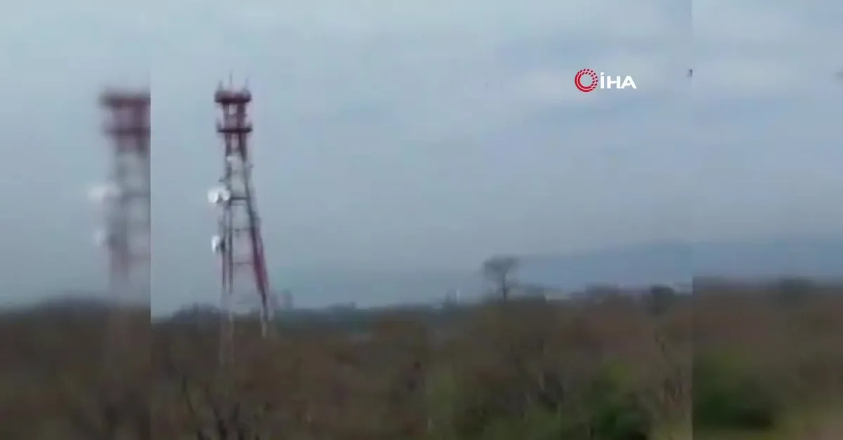 Pakistan’da F-16 uçağı düştü: 1 ölü
