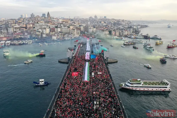 Galata'dan şehitlerimiz ve Filistin için dünyaya haykırış... İsimleri tek tek okundu | Tarihi günden tarihi kareler! - 42