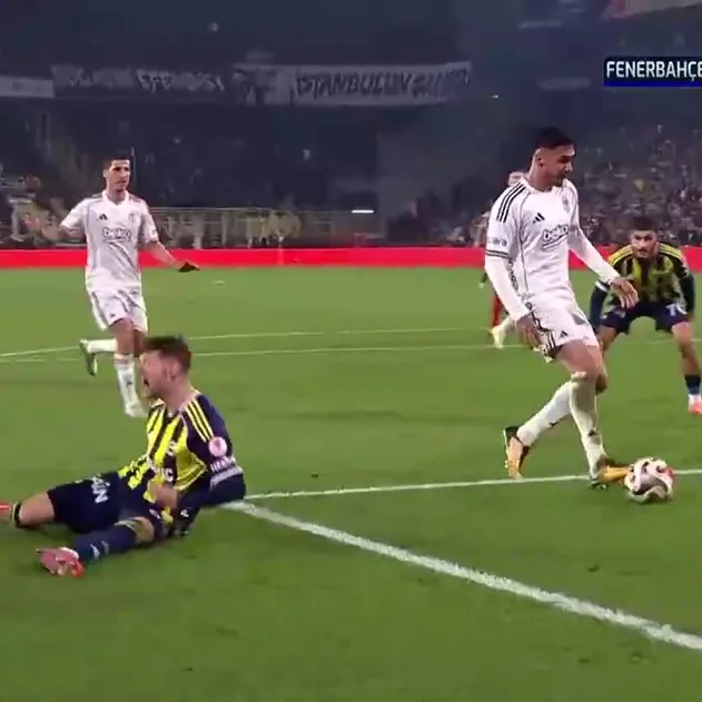 Fenerbahçe 1-2 Beşiktaş (GENİŞ ÖZET)