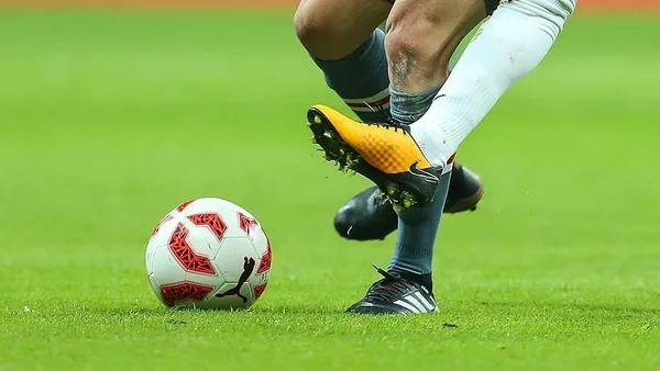 2021-2022-super-lig-fikstur-cekildi-mi-super-lig-kura-cekimi-heyecani-super-lig-ne-zaman-baslayacak-1626088418197.jpg Fenerbahçe Galatasaray derbisi kaçıncı hafta? 2021-2022 sezonu derbi haftaları!-3