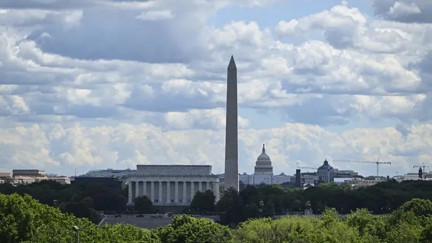 amerika-birlesik-devletlerinin-baskenti-washingtonda-buyuk-patlama-meydana-geldi-1685911405492.jpeg Amerika Birleşik Devletleri'nin başkenti Washington’da patlama sesi büyük paniğe neden oldu-6