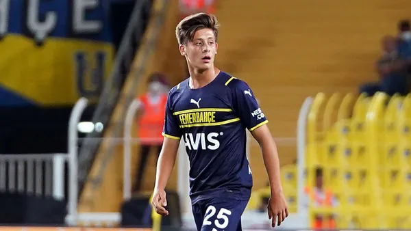 ozel-haber-i-1645002722994.jpg Özel Haber I Fenerbahçe'de panik! Arda Güler Avrupa yolunu tutacak mı?-3
