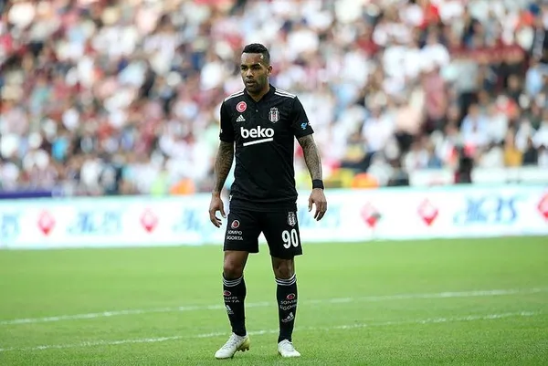 Beşiktaş’ta yönetim ve teknik ekip kritik maçlar öncesi kenetlendi! Ümraniye'de OHAL-5