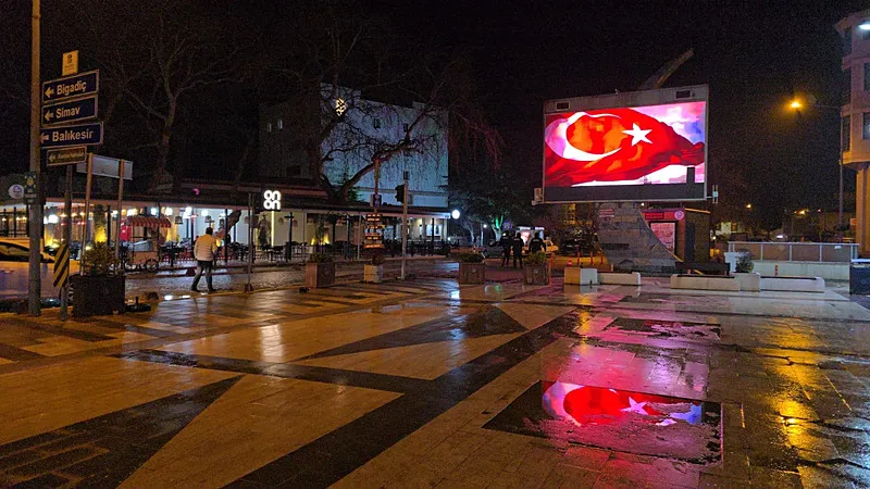 Balıkesir'de 5.1 büyüklüğünde deprem: İstanbul, Bursa ve İzmir'de de hissedildi | Açıklamalar peş peşe | Deprem fırtınası neyin habercisi?-2