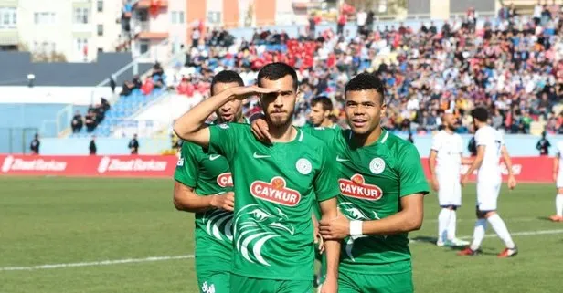 Çaykur Rizespor 3 golle turladı! Barış Alıcı Mehmetçiği unutmadı