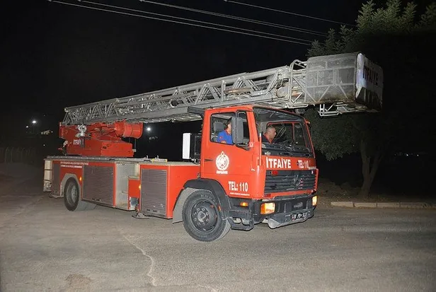 SON DAKİKA: Adana'da E Tipi Kapalı Cezaevi'nde çıkan yangın söndürüldü-1