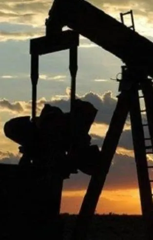 Darbeci Hafter durmuyor! Petrolü hedef aldı...