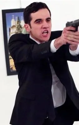 Suikastçının 'FETÖ abisi' tutuklandı