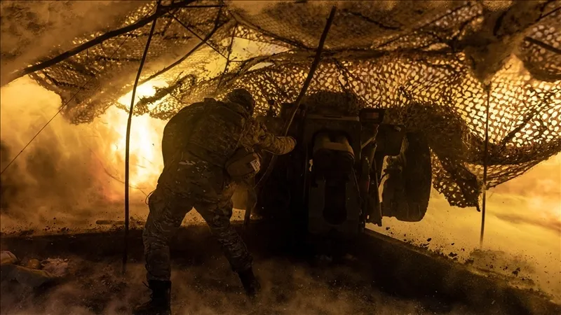 ukraynadan-rusyaya-ait-savas-ucagi-dusurduk-duyurusu-dogu-yonunde-bir-su-34-daha-eksildi-1709192736358.jpg Ukrayna'dan "Rusya'ya ait savaş uçağı düşürdük" duyurusu: "Doğu yönünde bir Su-34 daha eksildi"-3