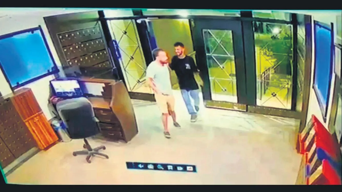 Elleri ve ayakları bağlanarak öldürülen Çınar Ersanlı katillerini kapıda karşıladı