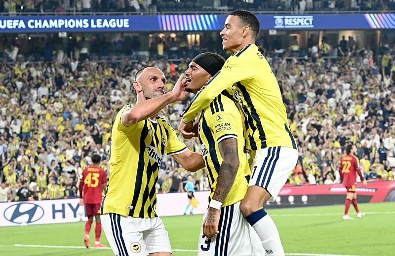 fenerbahce-gaziantep-deplasmaninda-ismail-kartaldan-10-numara-surprizi-1789366768654.jpeg Fenerbahçe Gaziantep deplasmanında! İsmail Kartal'dan 10 numara sürprizi-6