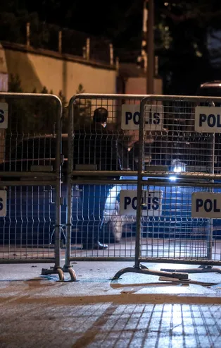 Suudi Arabistan konsolosluğuna valizler getirildi