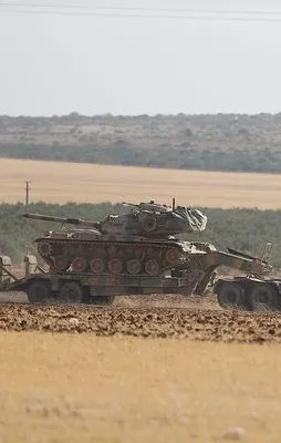 Sınır hattına askeri sevkiyat