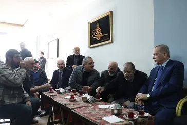Başkan Erdoğan Fatih’te esnafı ziyaret etti!